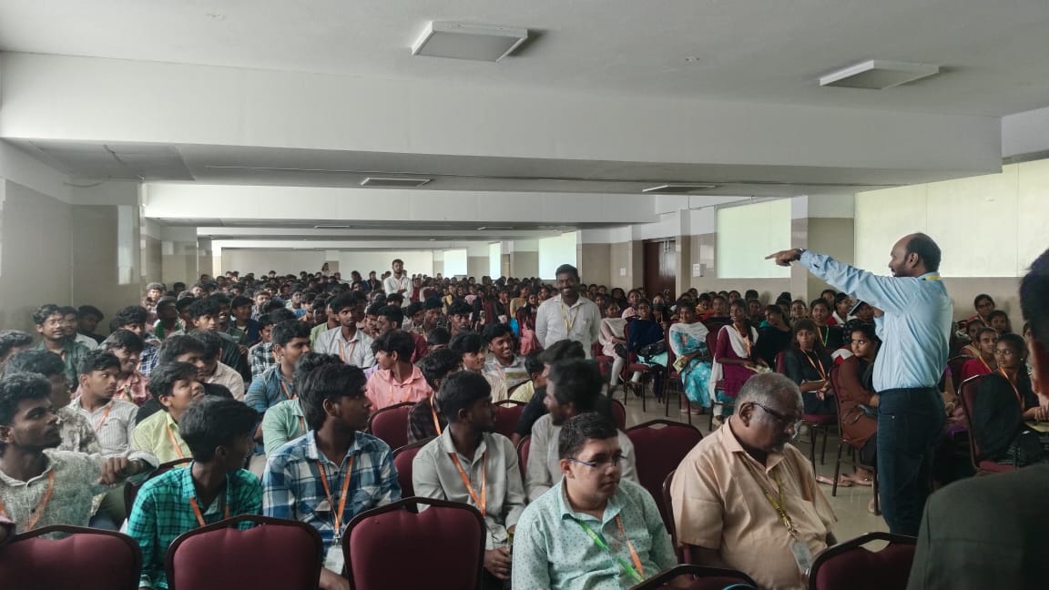 Anjali Computer Education A seminar was conducted at PERI Institute of Technology by Anjali Computer Education, Tambaram. photo 11