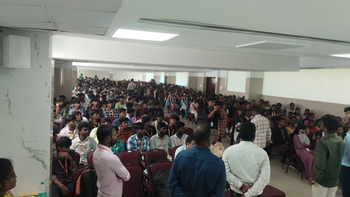 Anjali Computer Education A seminar was conducted at PERI Institute of Technology by Anjali Computer Education, Tambaram. photo 2